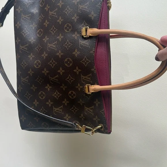 Louis Vuitton Brown and Tan Monogram Tote - Picture 2 of 10